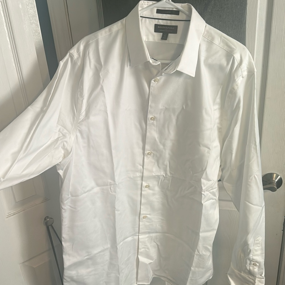 White XL Banana Republic dress shirt